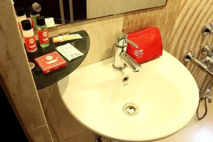 Колката: OYO 884 Hotel Sheldon