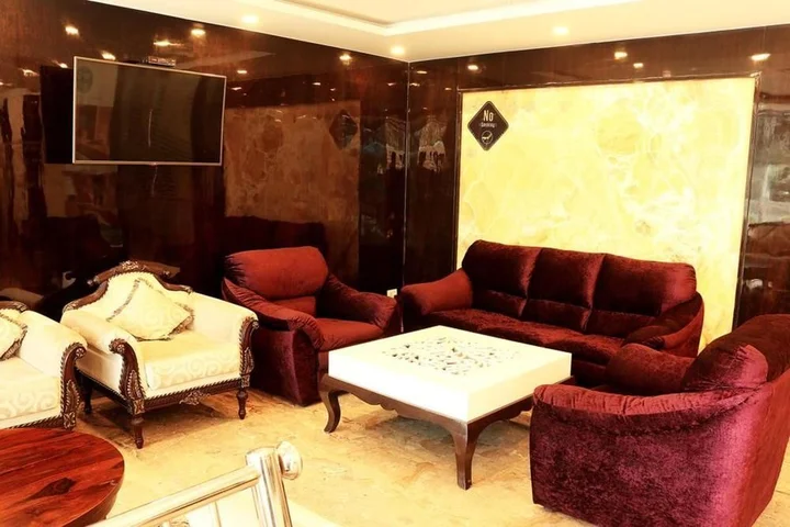 Колката: OYO 1522 Npg Hotel