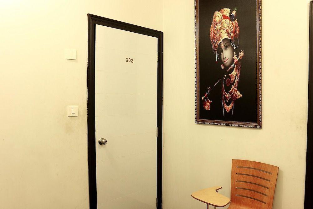 Колката: OYO 1483 Hotel Hiland Inn