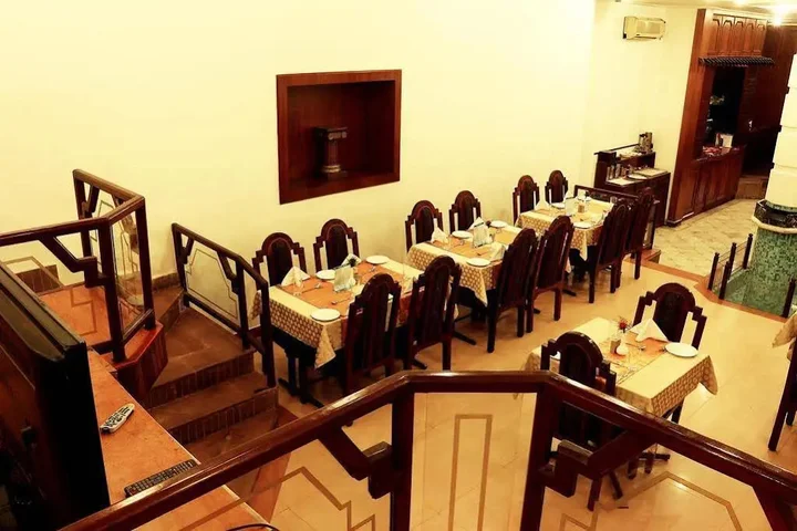 Колката: OYO 1346 Manthan Hotel