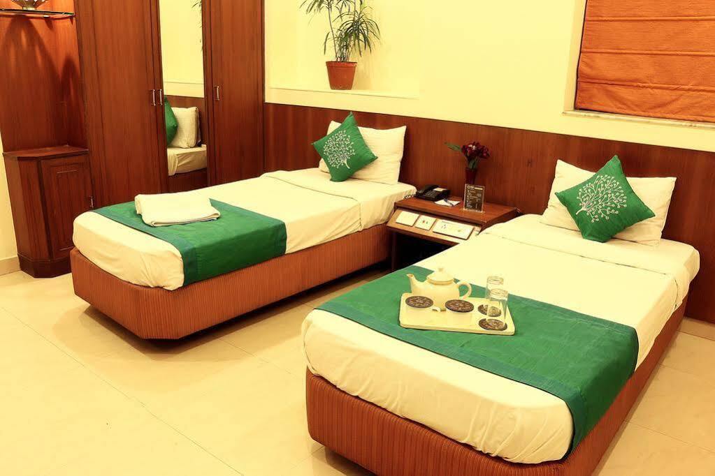 Колката: OYO 1346 Manthan Hotel