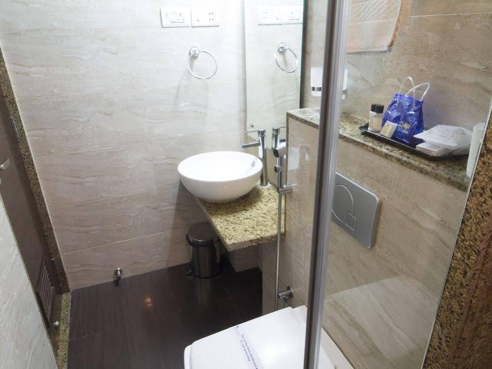 OYO Premium Kanjurmarg Bhandup West — фото 1