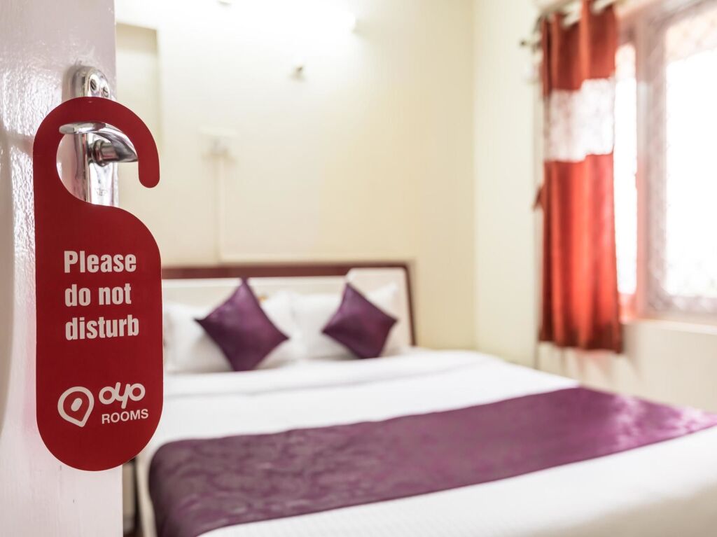 Мумбаи: OYO Apartments Malad Raheja Complex Road