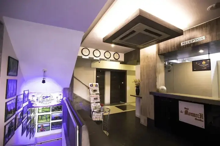 Нави-Мумбай: Hotel Monarch Guestline in MIDC Rabale, Navi Mumbai