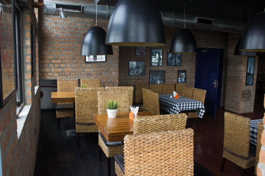 Нагпур: OYO Premium Nagpur Airport Road