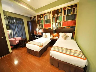 Нагпур: OYO Premium Nagpur Airport Road