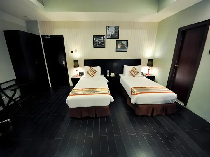 Нагпур: OYO Premium Nagpur Airport Road