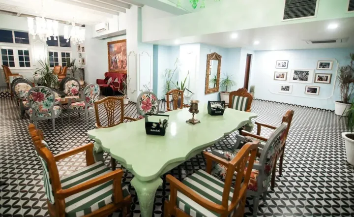 Нагпур: OYO Premium Nagpur Airport Road