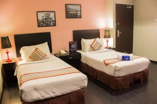 Нагпур: OYO Premium Nagpur Airport Road
