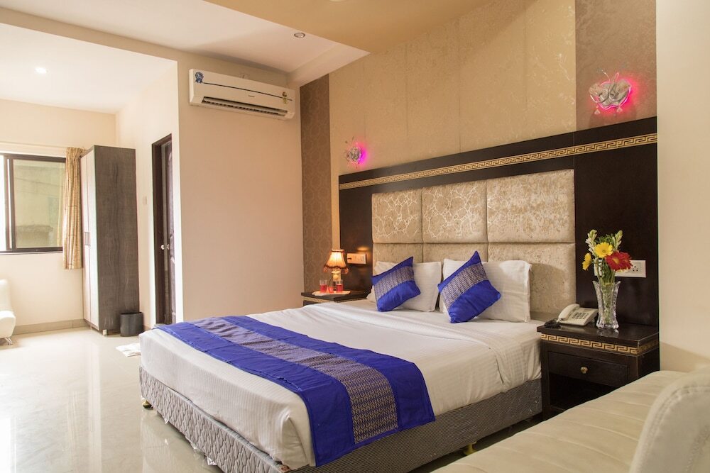 Нагпур: OYO Premium Nagpur C A Road