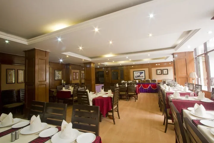 Манали: OYO 1492 Hotel Broadway Inn