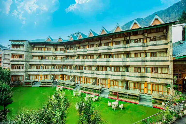 Манали: Hotel Piccadily Manali