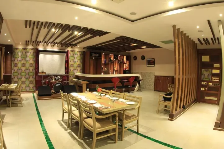 Манали: Hotel Piccadily Manali