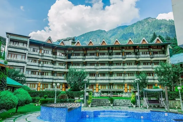 Манали: Hotel Piccadily Manali
