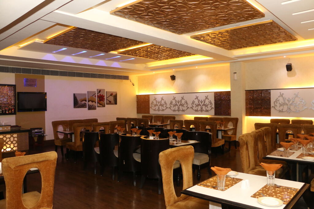 Лудхиана: OYO Premium Bhai Bala Chowk