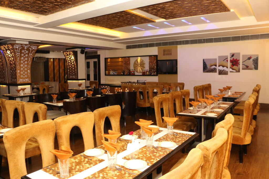 Лудхиана: OYO Premium Bhai Bala Chowk