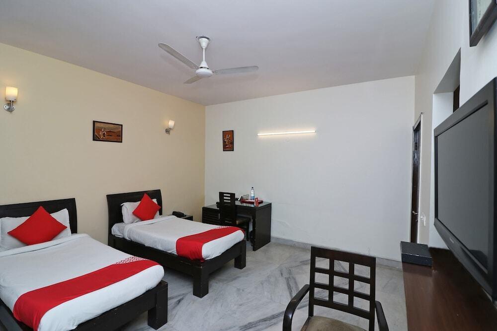 Гуруграм: OYO 595 Hotel Aravali View