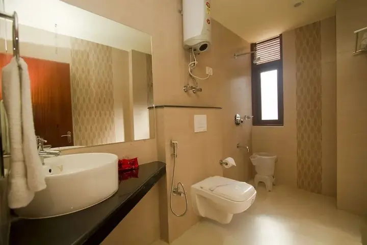 Манали: Hotel Eco Groves by OYO Rooms