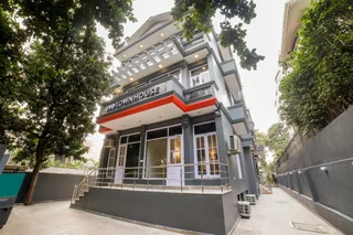 Гуруграм: OYO Rooms Cyber Hub 2