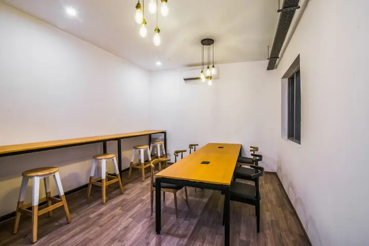 Гуруграм: OYO Rooms Near Galleria Market