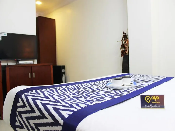 Газиабад: Hotel Blue Stone