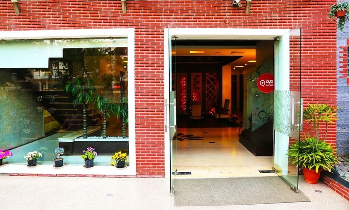 Гуруграм: OYO 386 Hotel Lotus Panache