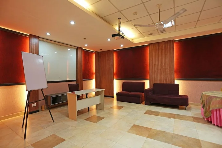 Гуруграм: OYO 386 Hotel Lotus Panache