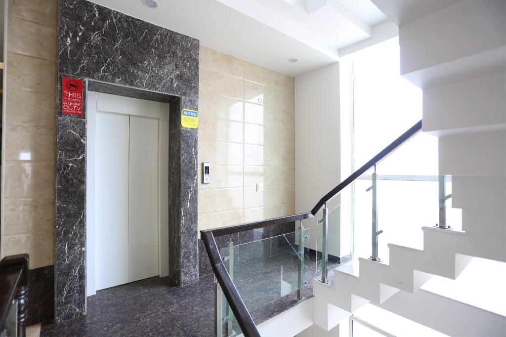 Газиабад: Capital O 1391 Hotel Pushpa Vilas
