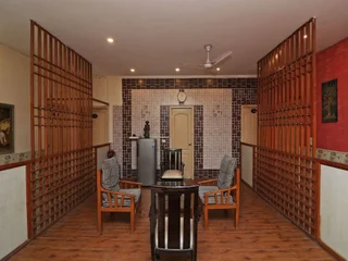 Гуруграм: OYO 12968 Hotel The Domus