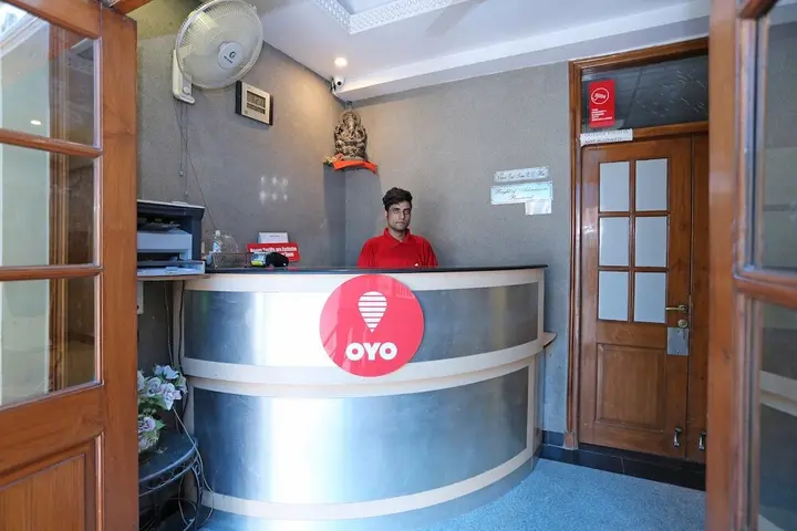 Гуруграм: OYO 8761 Hotel Mall View