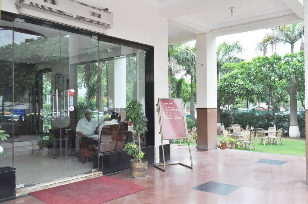 Гуруграм: OYO Premium Old Gurgaon