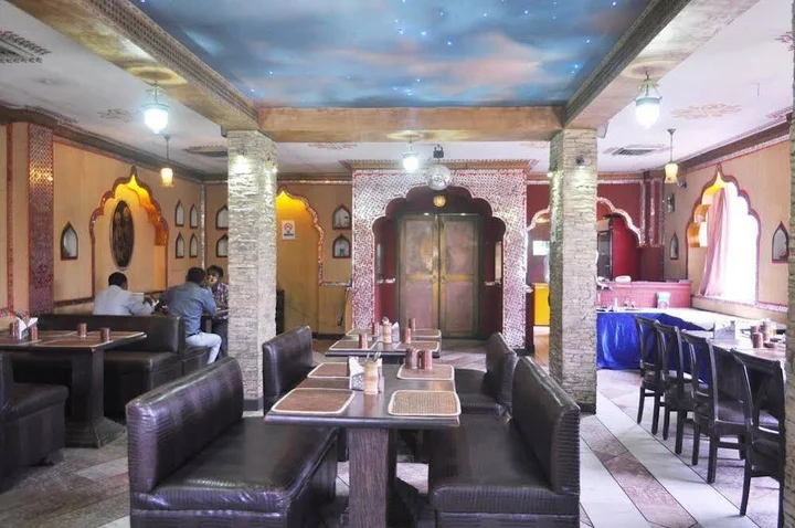 Гуруграм: OYO Premium Old Gurgaon