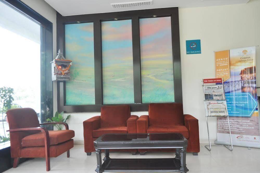 Гуруграм: OYO Premium Old Gurgaon