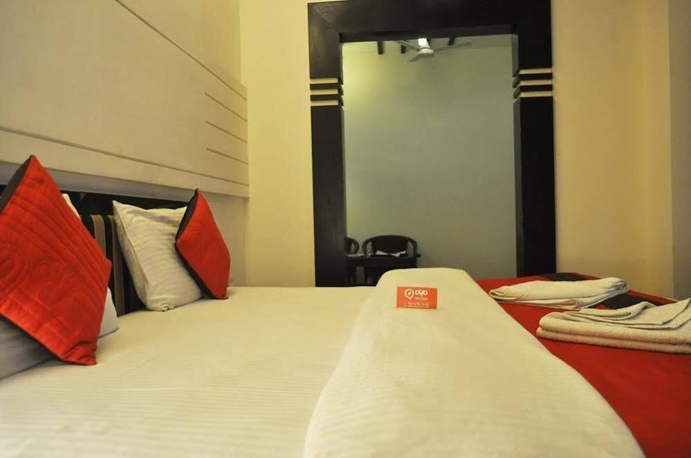 Гуруграм: OYO Premium Old Gurgaon