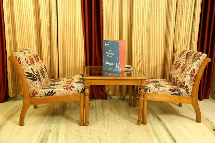 Мохали: OYO 821 Sarao Hotel