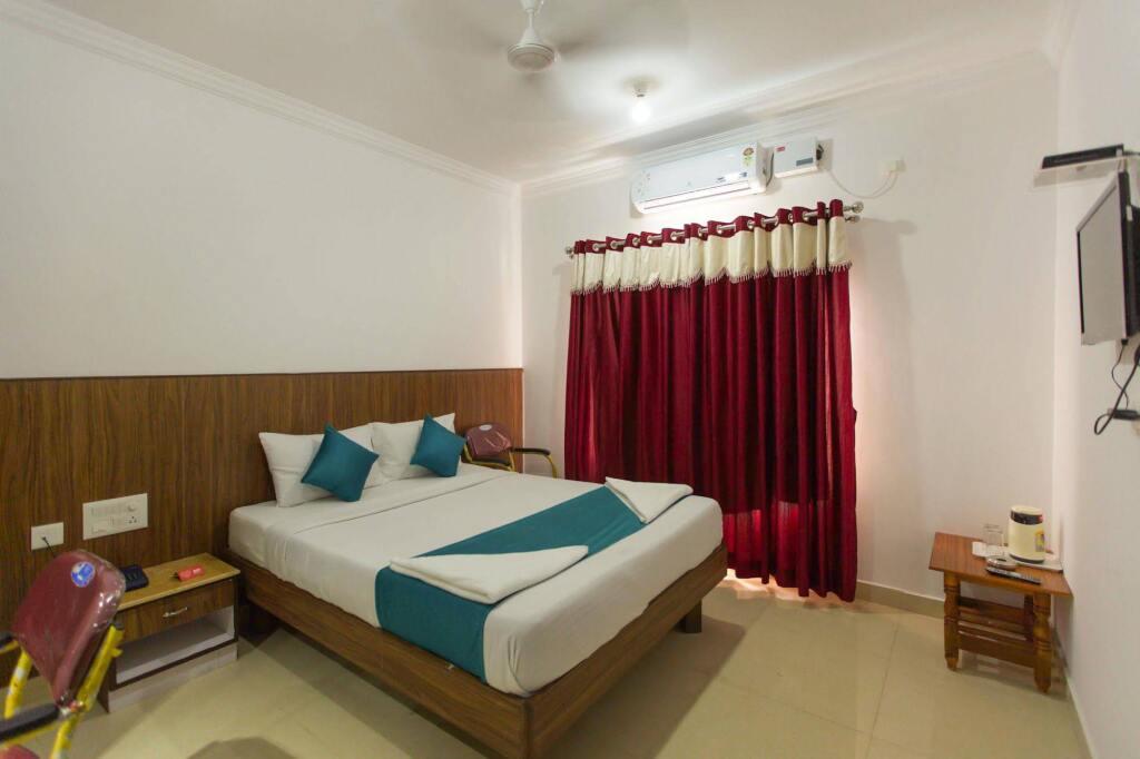 Бангалор: OYO 373 Hotel Grand Inn