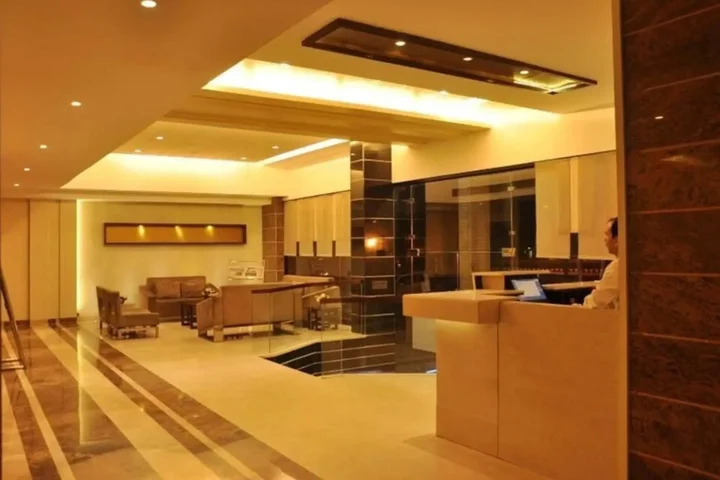Панчкула: OYO 1832 Hotel Parbhat Inn