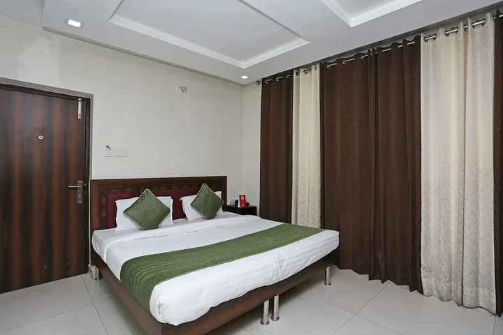 Зиракпур: OYO 1355 Hotel Dream