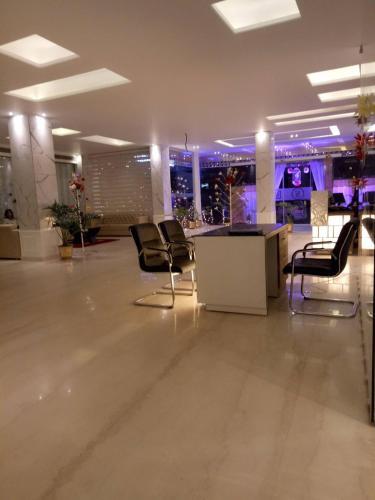 Панчкула: OYO Premium Dhakoli Zirakpur