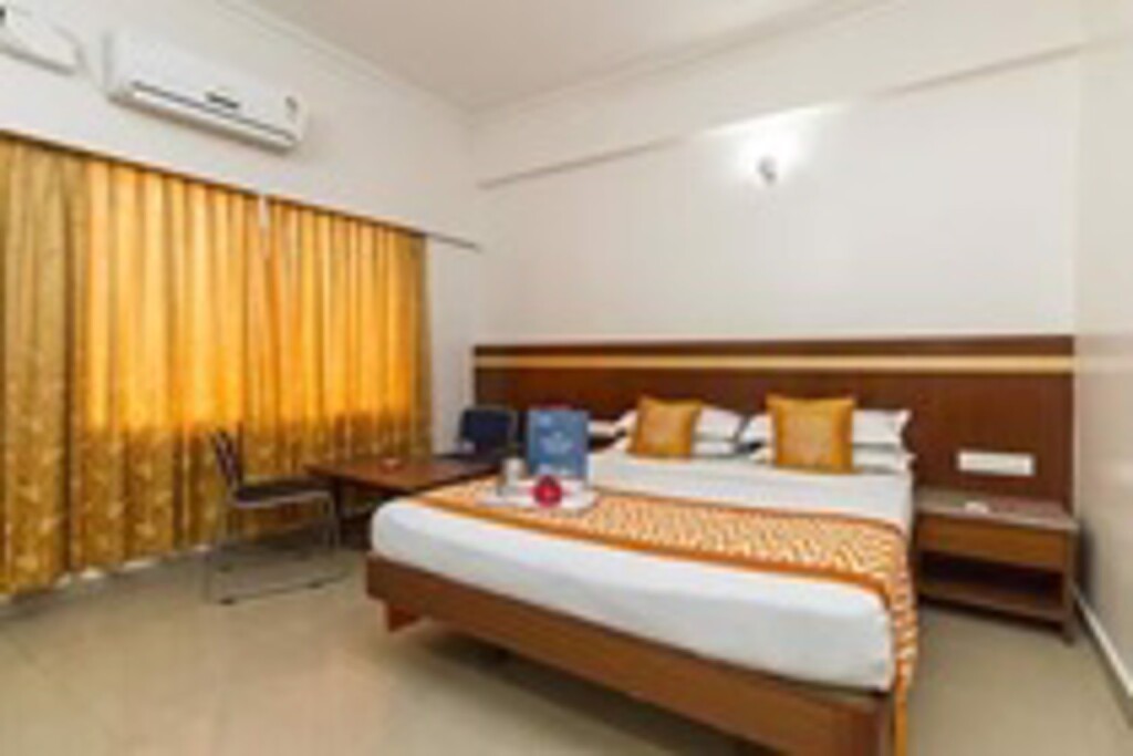 Бангалор: OYO Rooms Majestic Gandhinagar 3