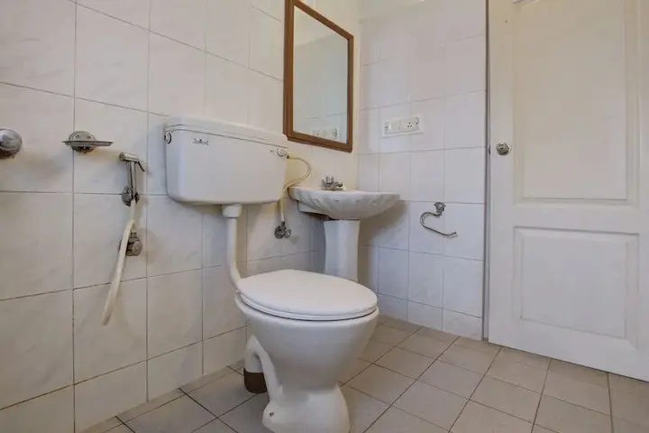 Бангалор: OYO 27005 The Woodbridge Hotel