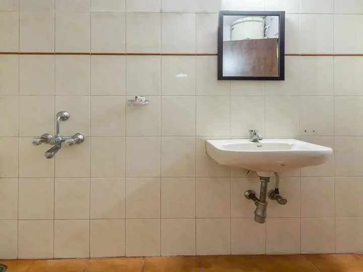 Бангалор: OYO 649 Hotel Ajantha Trinity Inn