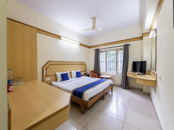 Бангалор: OYO 649 Hotel Ajantha Trinity Inn