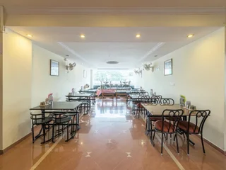 Бангалор: OYO 649 Hotel Ajantha Trinity Inn