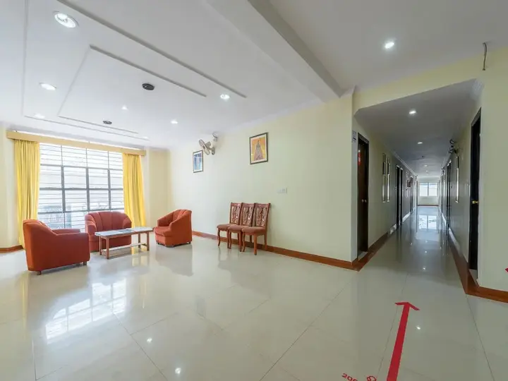 Бангалор: OYO 649 Hotel Ajantha Trinity Inn