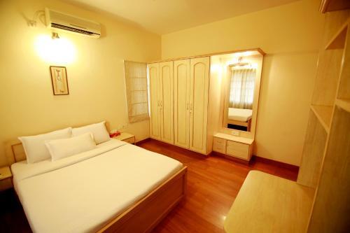 Бангалор: Oyo Apartments Residency Road Richmond Town Team