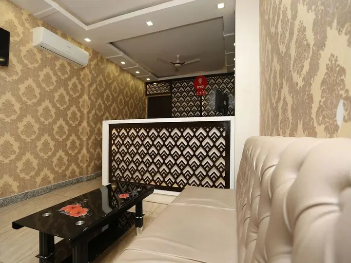 Бхопал: Hotel Sangam