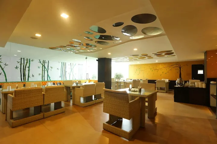 Коимбатур: The Orbis Hotel
