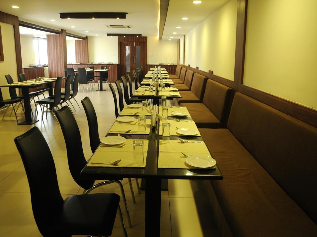 Коимбатур: OYO Rooms Bharathiar Road