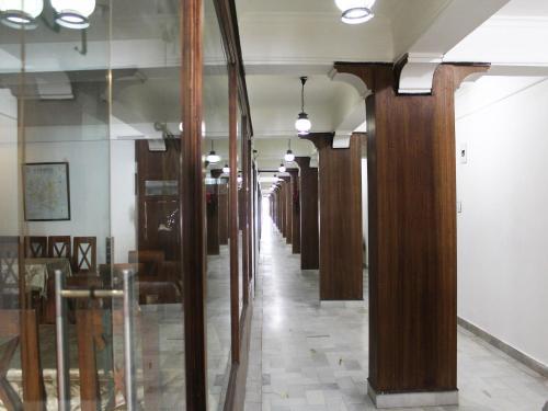 Дехрадун: OYO Rooms Clock Tower Rajpur Road